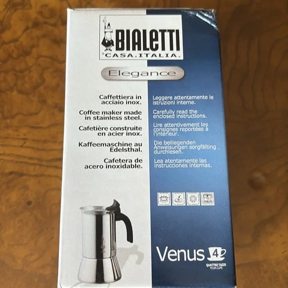 Bialetti Casa Italia Venus 4-Cup Stove Top Espresso Maker - Picture 3 of 10